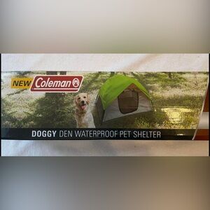 Coleman dog tent. New. never used. 38in x 27in x 38in
